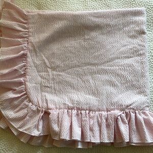 Adorable seersucker mud pie baby blanket